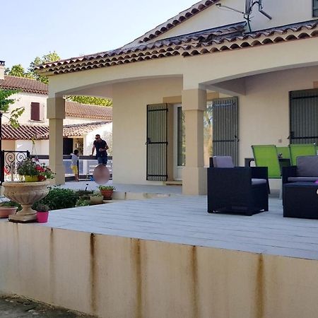 Charmante Maison Climatisee Vedene - Avignon Avec Piscine Exterior photo