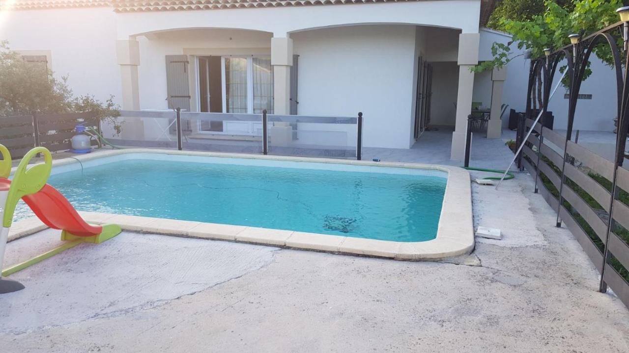 Charmante Maison Climatisee Vedene - Avignon Avec Piscine Exterior photo